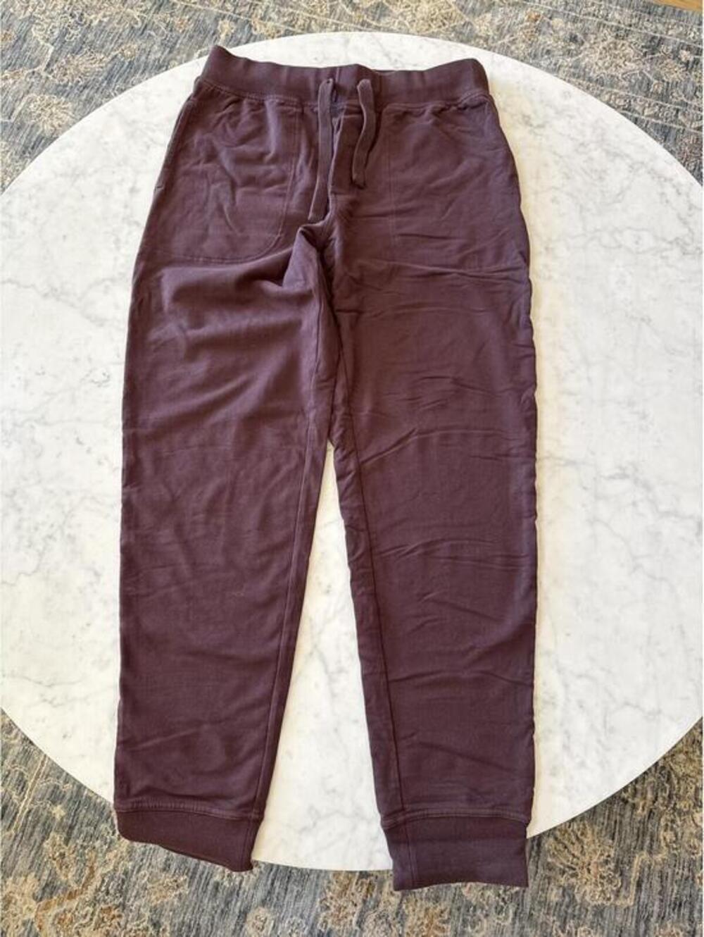 UGG Men’s Burgundy Jogger Sweatpants Cotton Blend Size L